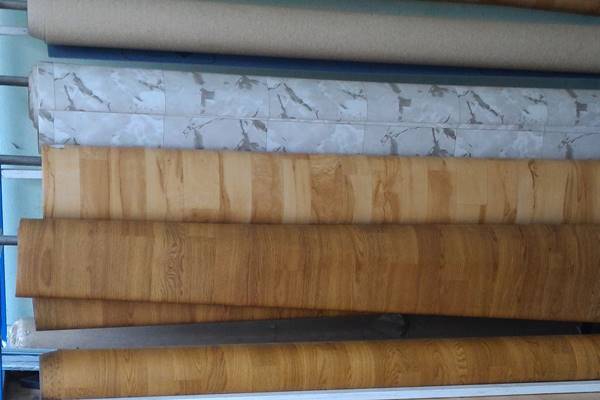 Supplier Vinyl Lantai